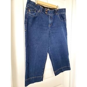 Lane Bryant Cropped Jeans Size 16